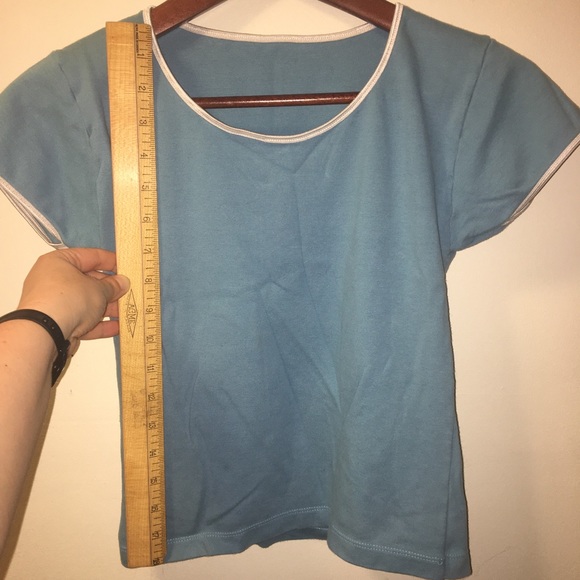[SOLD] Vintage cap sleeve cotton/Lycra blend tee - Picture 2 of 3